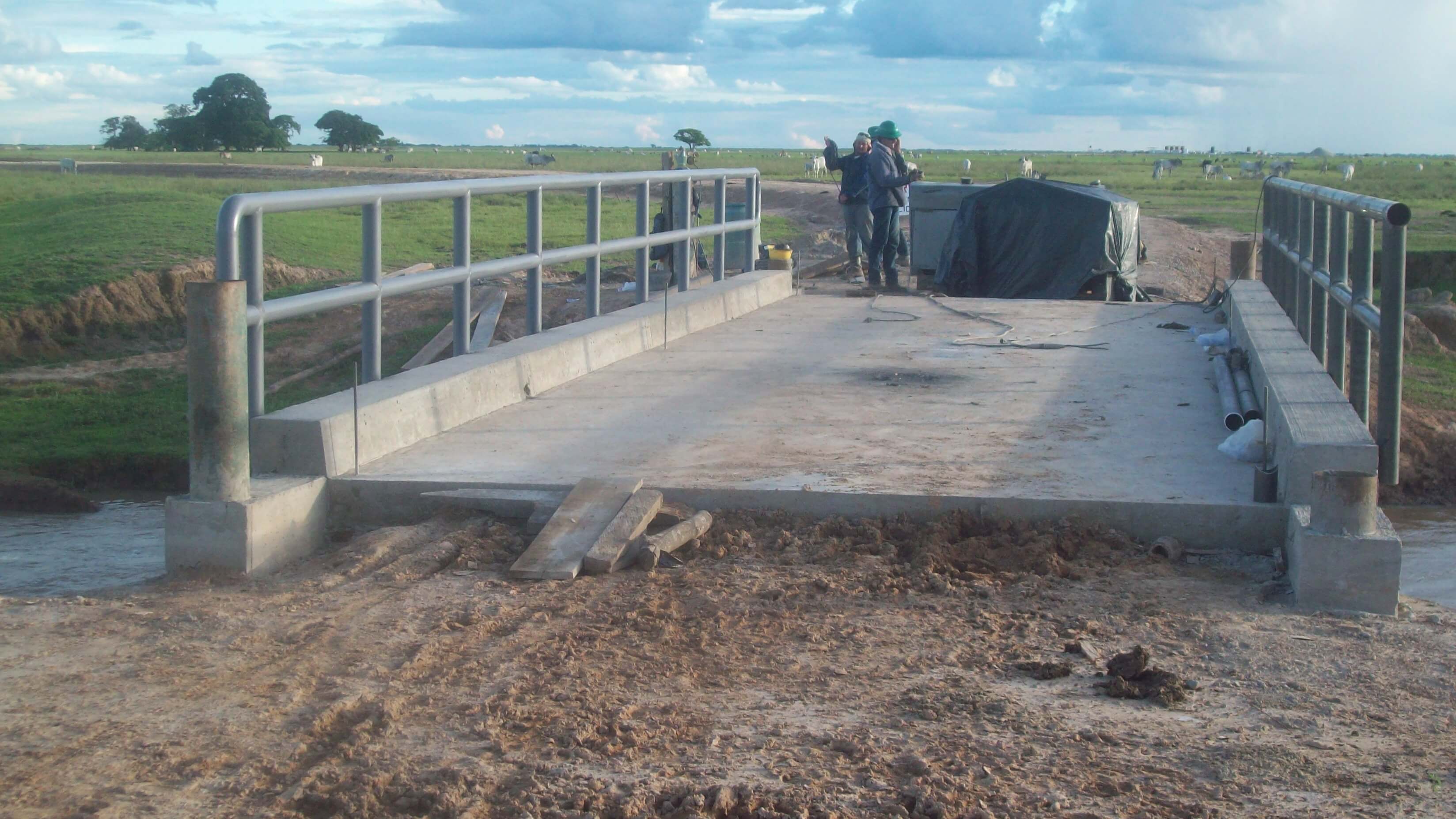 Puentes y Carreteras/Construcción Puente Puente Fijo Vía Acceso Llano 18