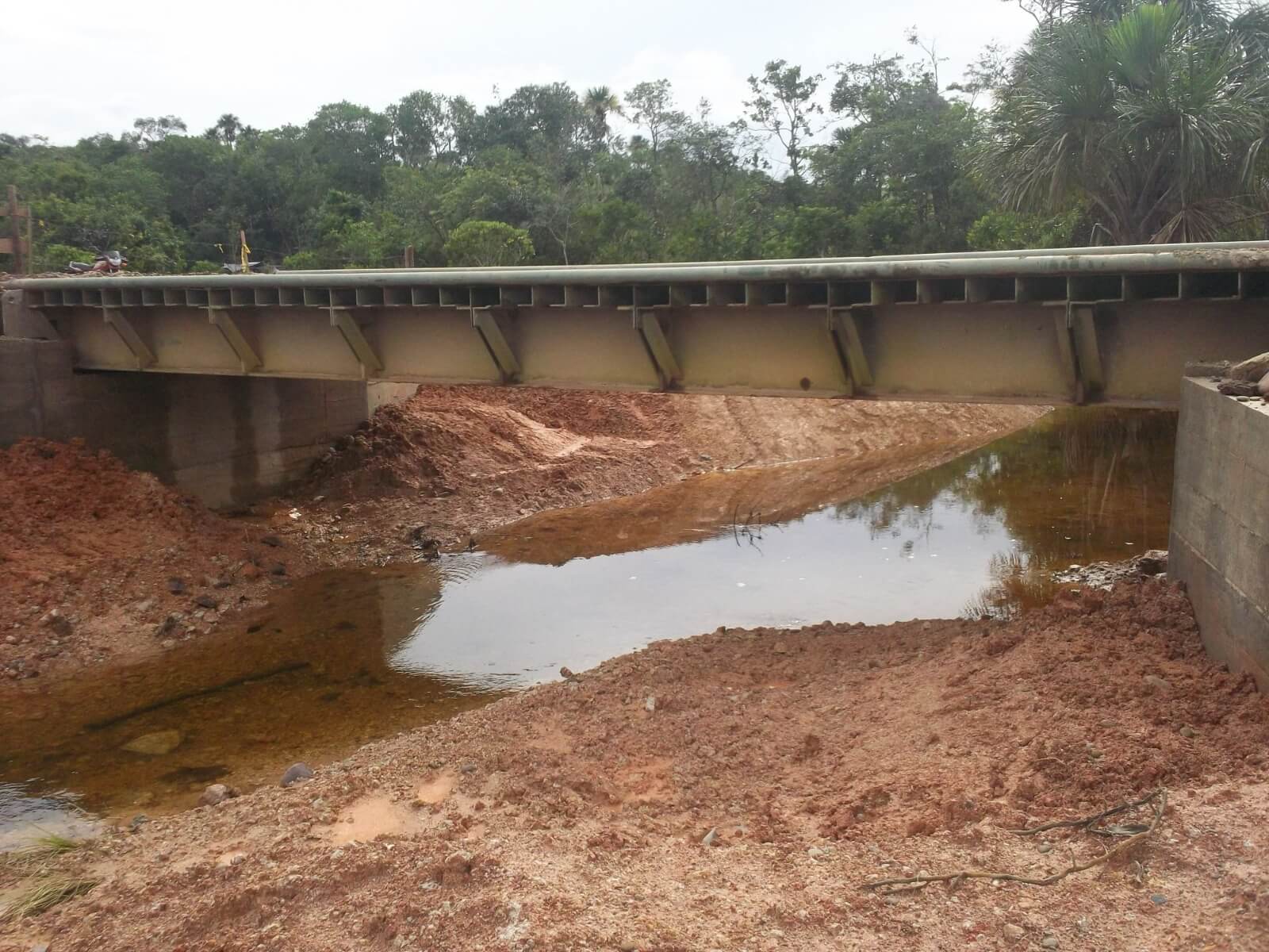 Puentes y Carreteras/Construcción Puente Puente Fijo Vía Acceso Llano 2